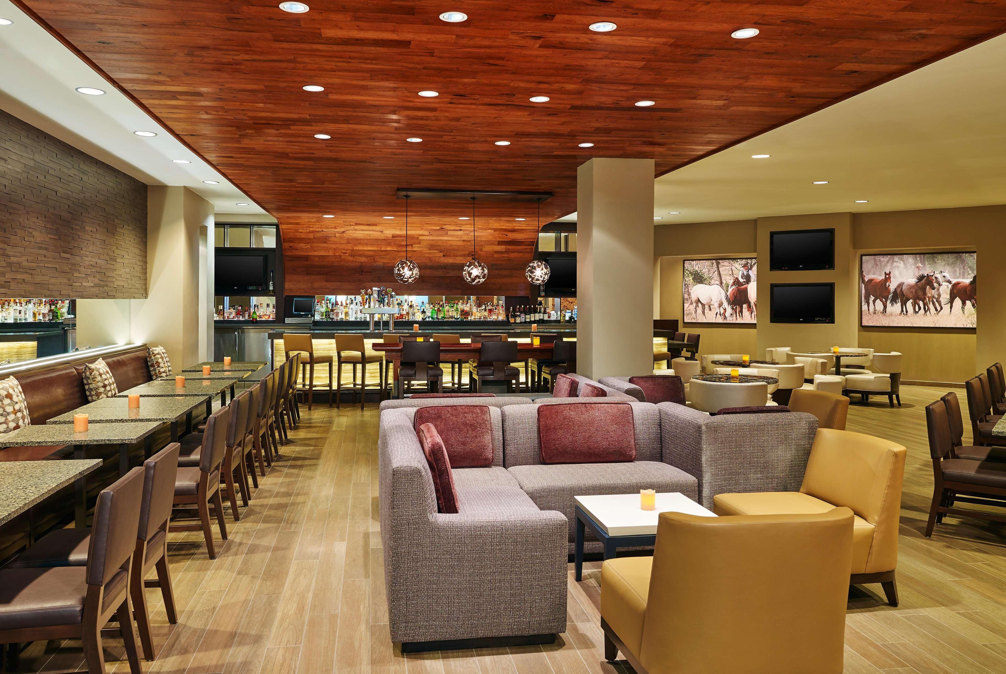 Hotel Doubletree By Hilton San Antonio Airport Extérieur photo